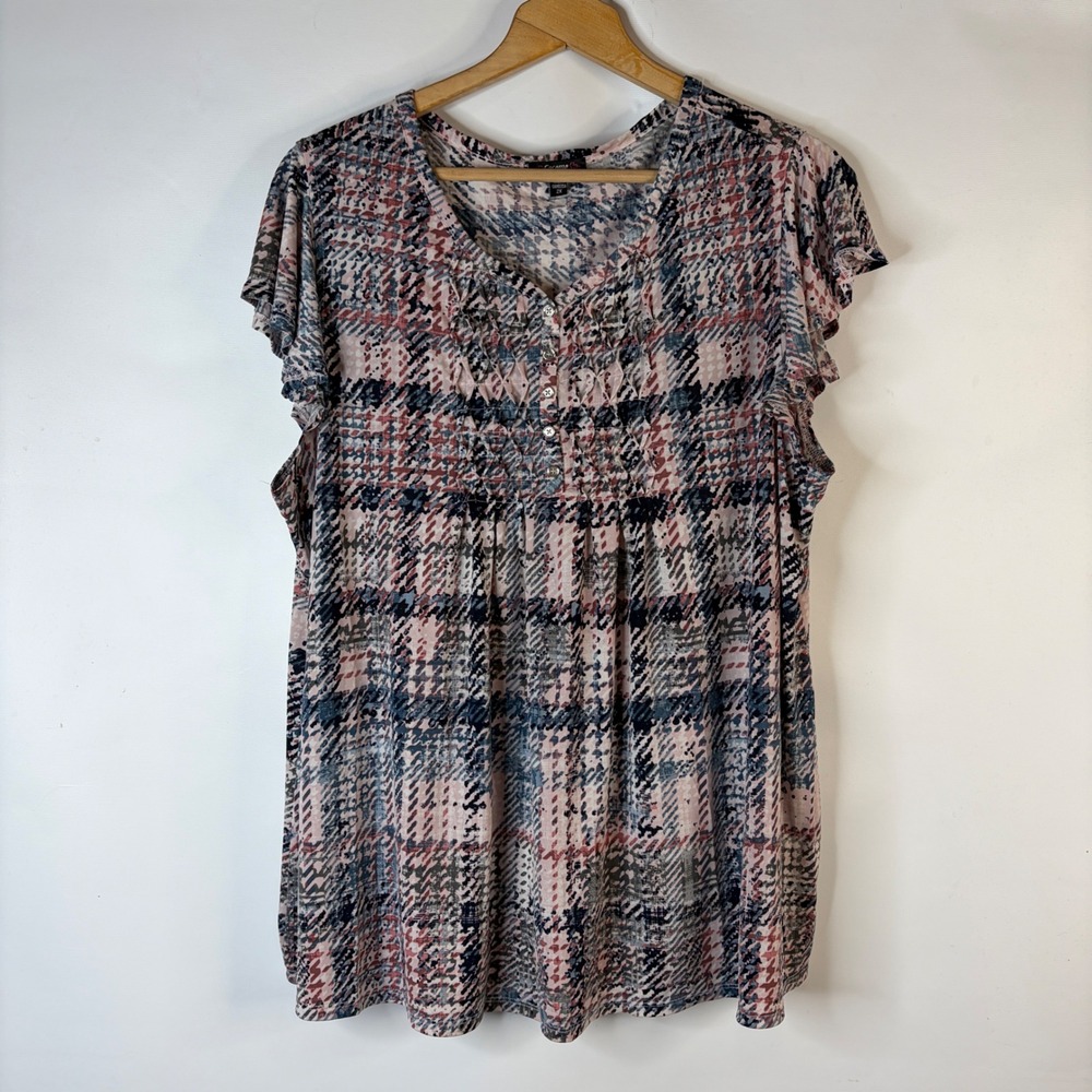 Cocomo Woman Top Women 2X Pink Blue Plaid Pintuck Henley Flutter Sleeve
